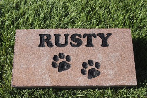 Red Stone Pet Memorial with Paws and Pet Name   4 inches x 8 Inches
