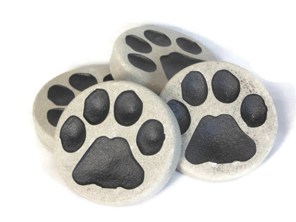 Garden Pet Stone Engraved Paw Print Paperweight Outdoor Decoration 3" Dog Cat    NS